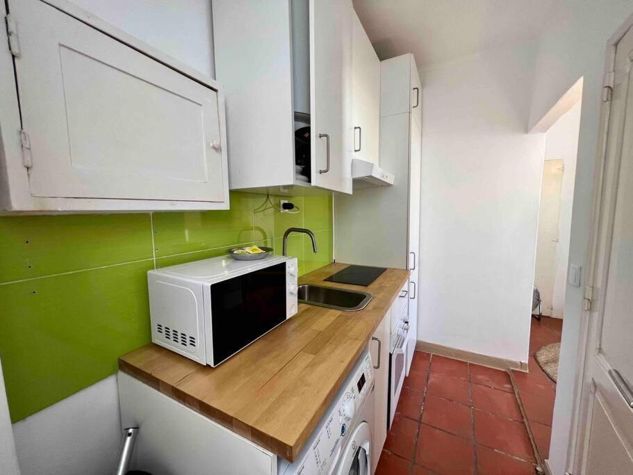 Studio In Estoril Near Beach Walk In 3 Min Exterior photo